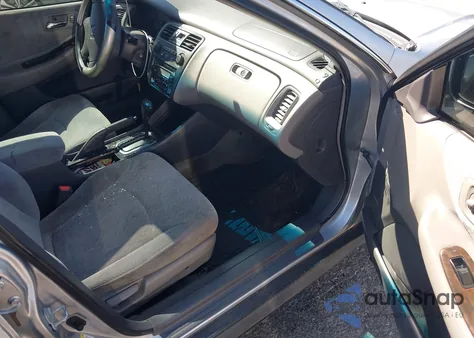 2002 Honda Accord 2.3 Se z USA, uszkodzony, nr VIN 1HGCG56722A084380